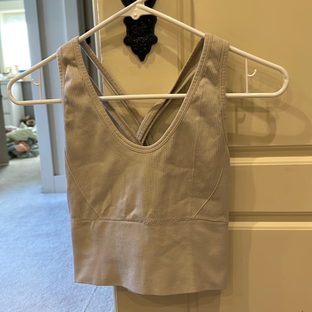 athletic tank top, cream, cropped